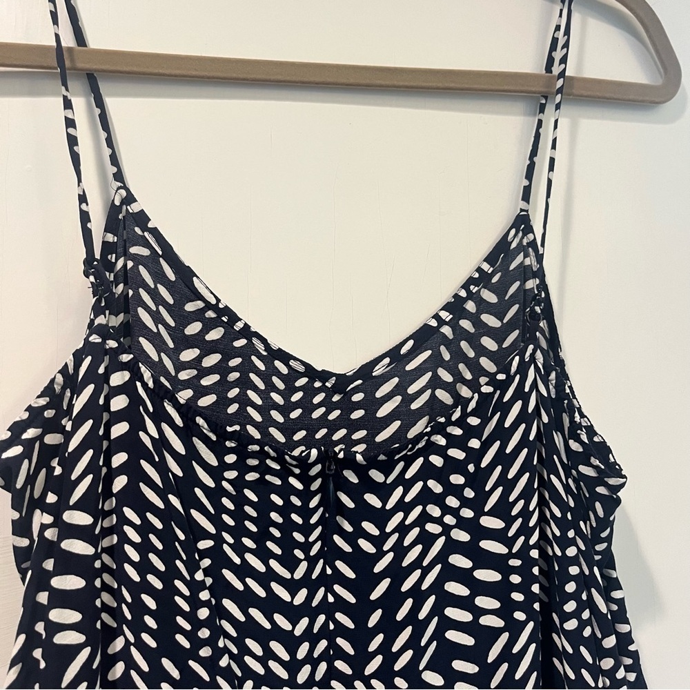 LOFT Navy Blue, White Modern Pattern Relaxed Fit Thin Strap Jumpsuit Size Medium - Picture 7 of 10